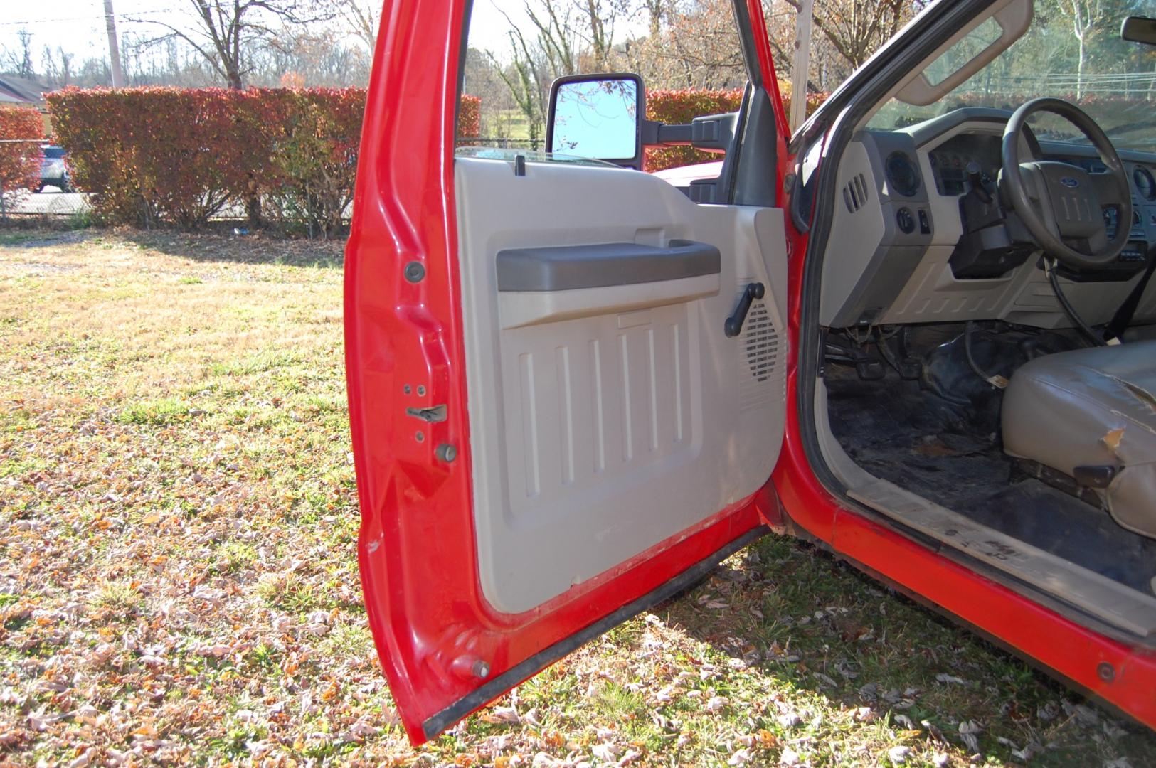 2008 RED /Grey Vinyl Ford F-350 SD XL DRW 4WD (1FDWF37R68E) with an 6.4L V8 OHV 32V TURBO DIESEL engine, Manual transmission, located at 6528 Lower York Road, New Hope, PA, 18938, (215) 862-9555, 40.358707, -74.977882 - This vehicle has a reconstructed title. Here we have a 2008 Ford F350 dump body with a 6.4L V8 Diesel engine putting power to the ground via a manual shifting 4X4 transmission. The interior offers grey leather, AC/HEAT, AM/FM radio, roll up windows and front airbags for safety. The exterior offers r - Photo#14